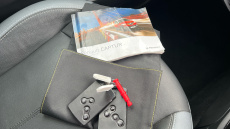 Renault Captur 1.2 TCE Signature Nav 5dr Auto Petrol Hatchback